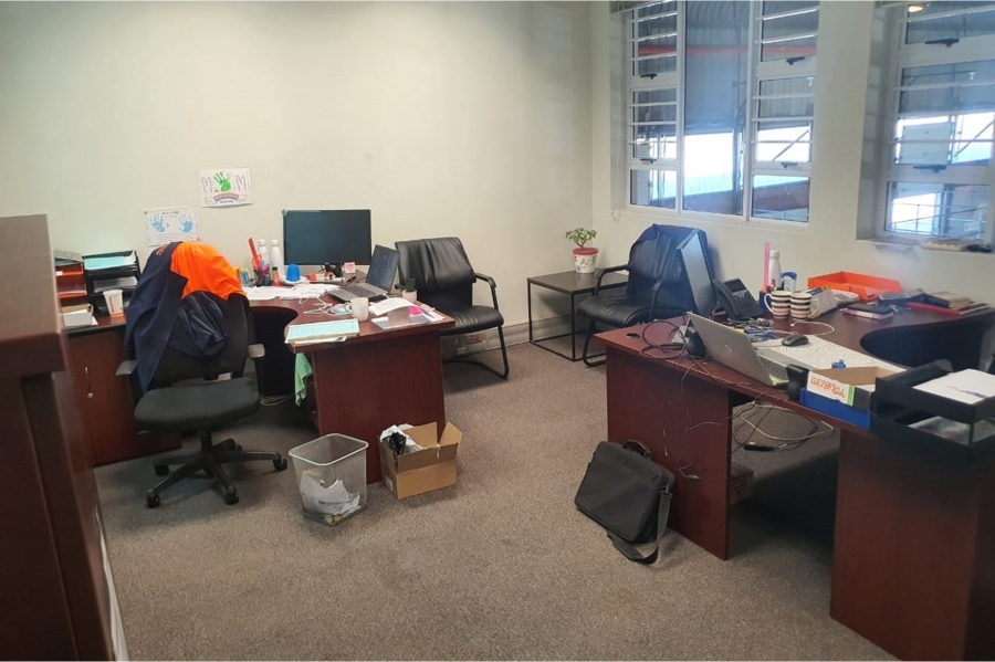 To Let commercial Property for Rent in Coega Eastern Cape